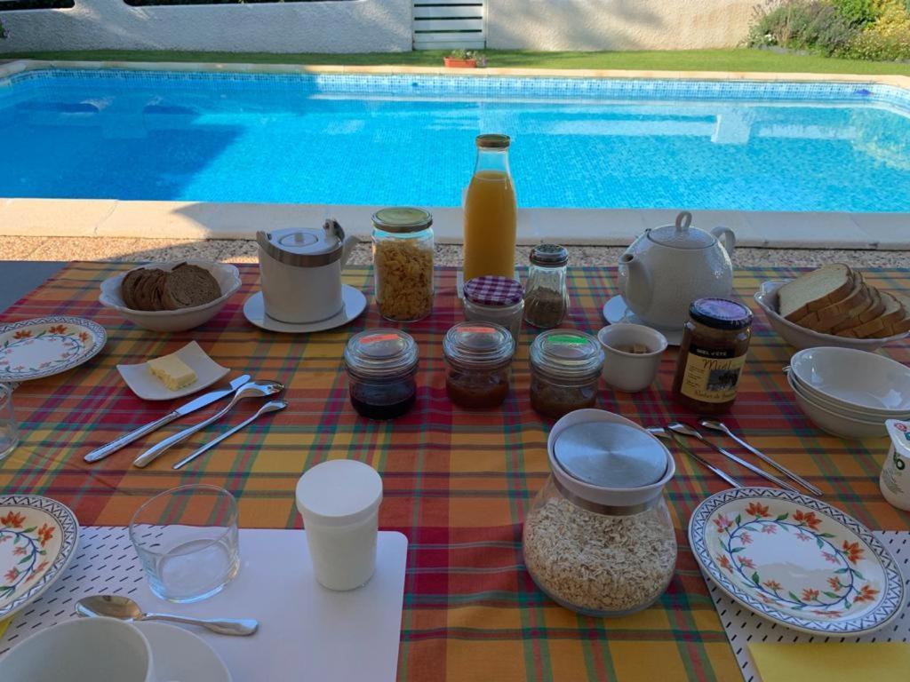 Maison Ruisseau L'Eau Blanche เลโอนญ็อง ภายนอก รูปภาพ